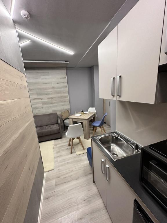 fff - 5